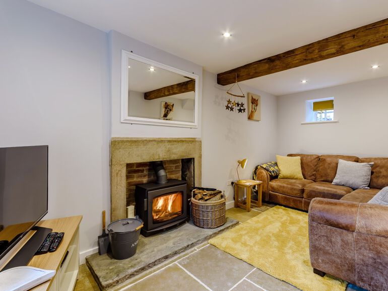 self catering cottage dovedale